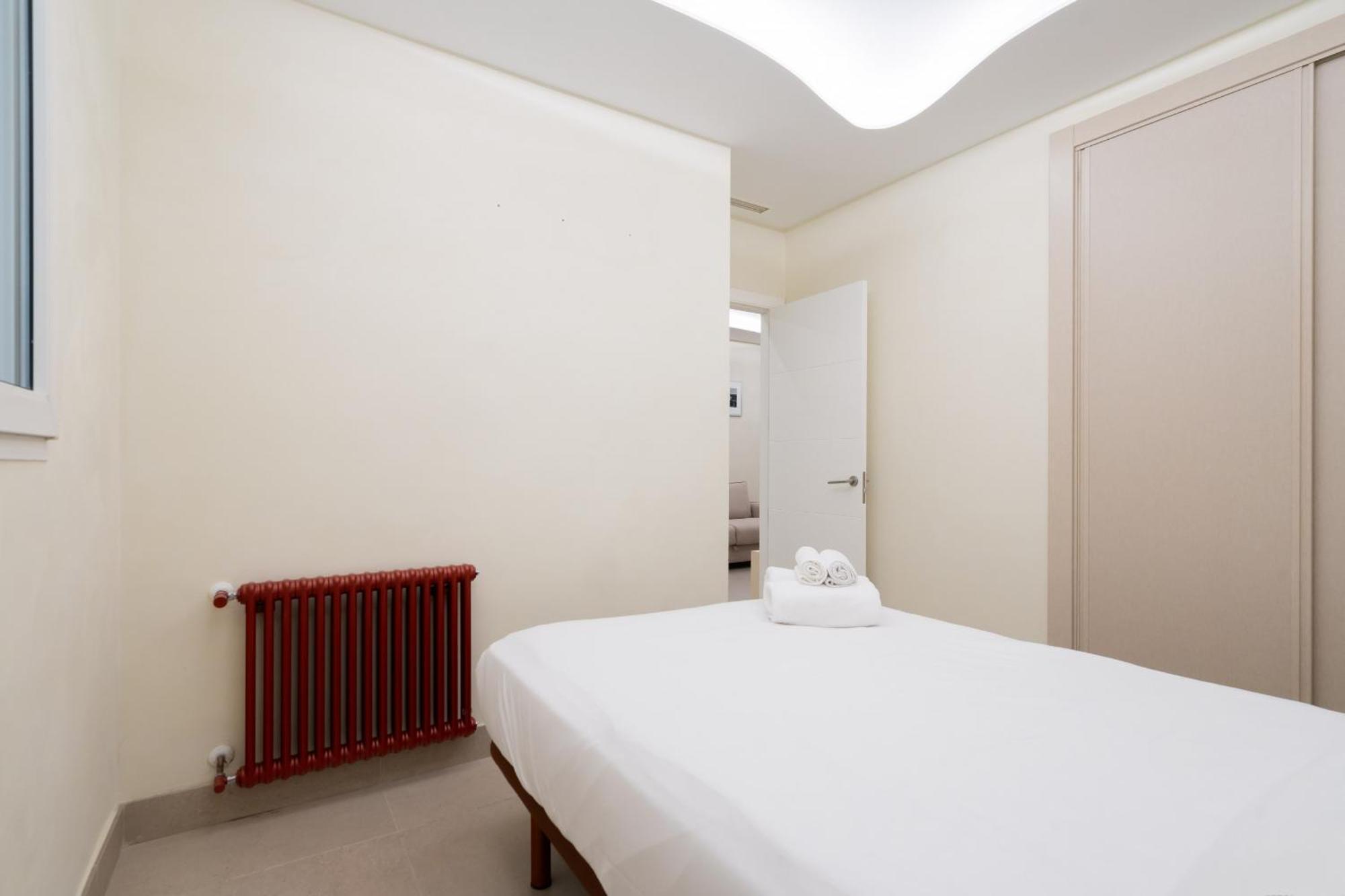 Apartamento Exclusivo En El Retiro Metro Ibiza Alquiler Temporal มาดริด ภายนอก รูปภาพ
