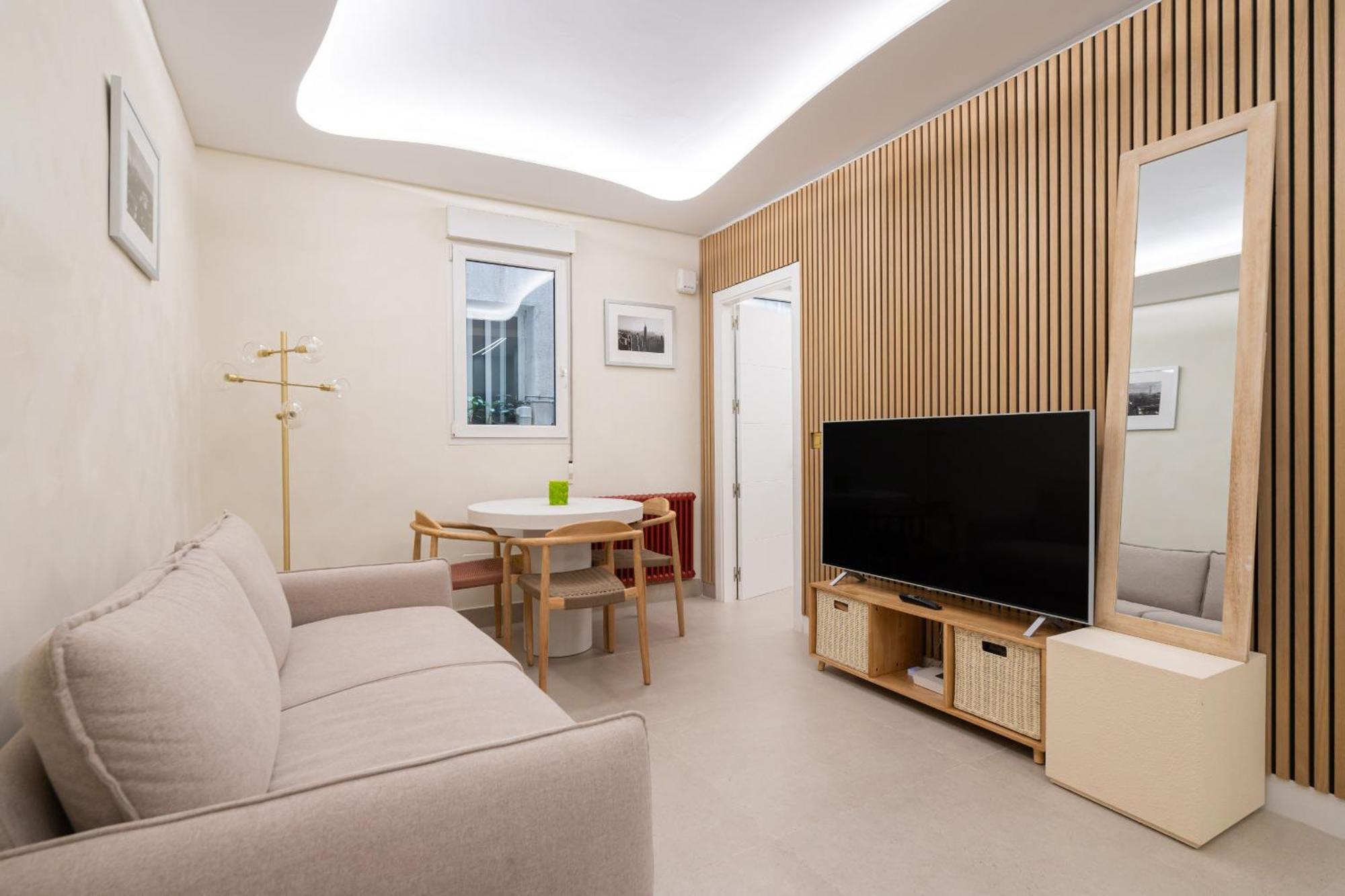 Apartamento Exclusivo En El Retiro Metro Ibiza Alquiler Temporal มาดริด ภายนอก รูปภาพ